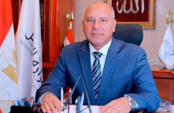 وزير النقل: جاري إنشاء وتنفيذ 7 ممرات لوجستية متكاملة ضمن خطة تطوير منظومة النقل على مستوى الجمهورية 1 FB IMG 1712838582656