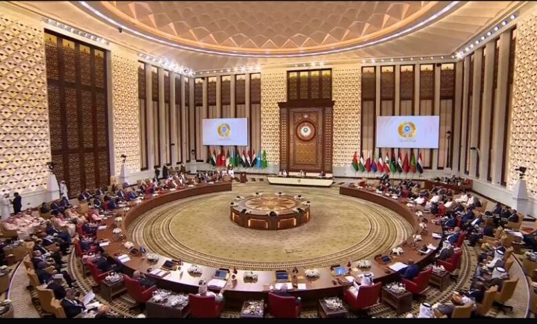 قمة البحرين تجدد دعمها الثابت لمجلس القيادة الرئاسي باليمن 1 IMG ٢٠٢٤٠٥١٦ ٢٢٠٠١٢