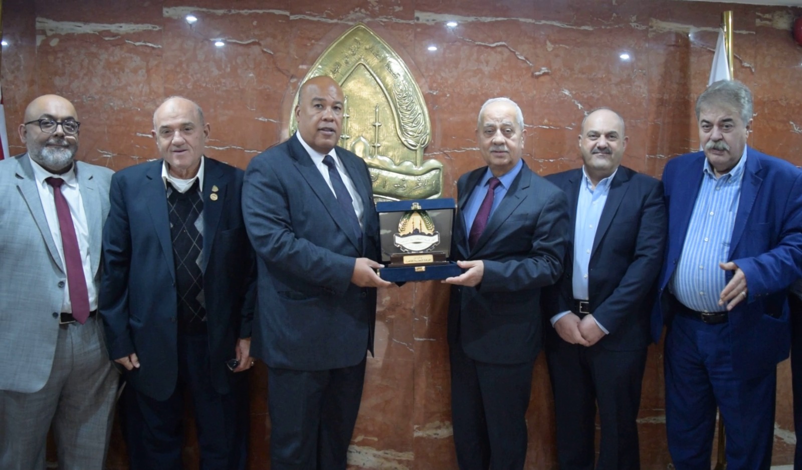 وفد أردني يزور غرفة القاهرة لبحث سبل جديدة لزيادة التعاون التجاري والاستثماري المشترك 2 وفد من غرفة صناعة الأردن وعمان
