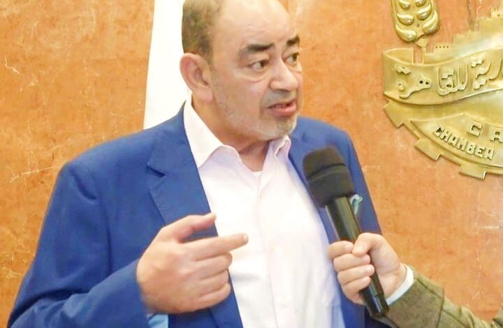 رئيس شعبة المستلزمات الطبية يزف بشري سارة للموردين لدي هيئة الشراء الموحد 1 IMG 20250816 WA0010