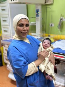 دكتورة دينا الجهيني2