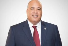 أيمن العشري